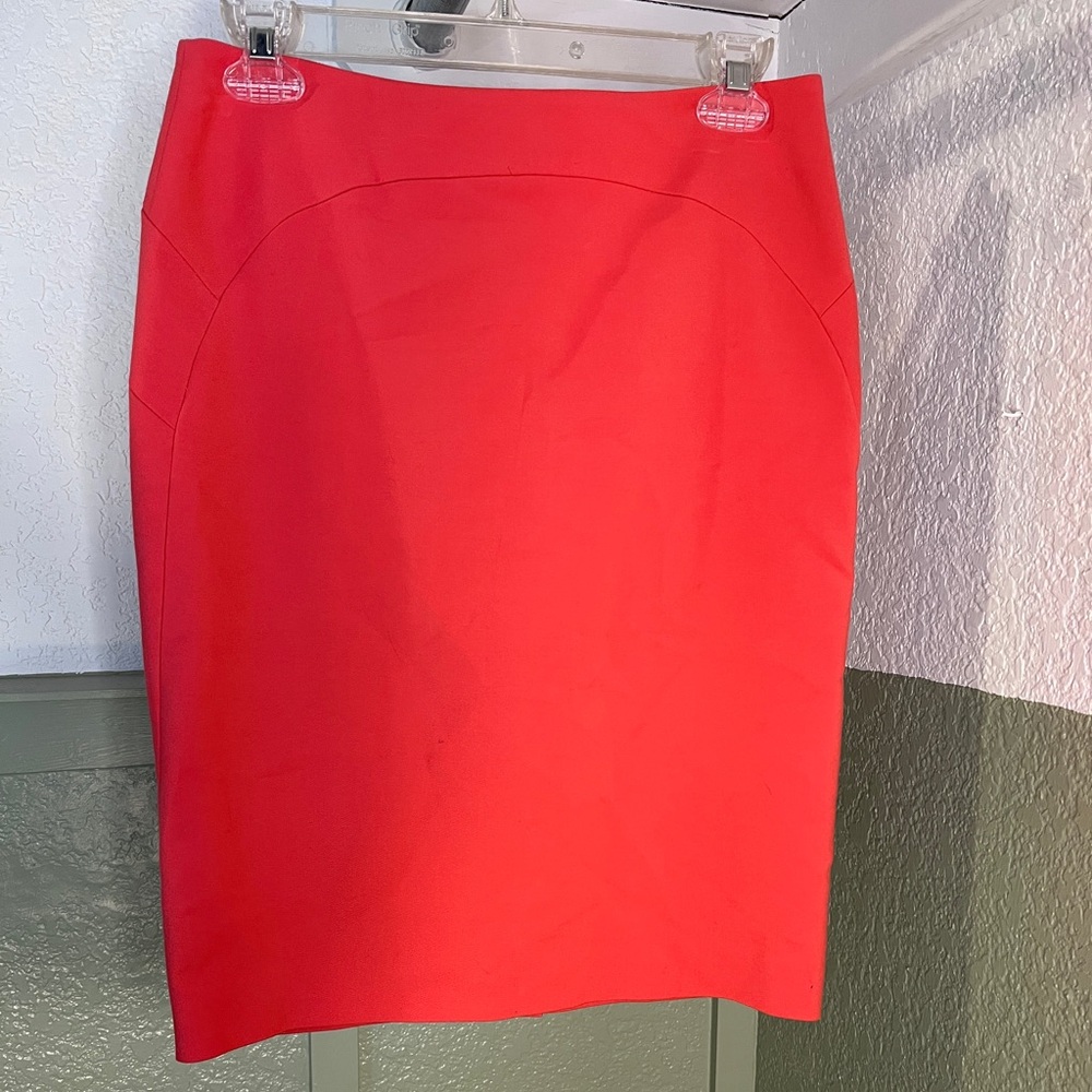 ANTONIO MELANI Vibrant Hot Pink Pencil Skirt